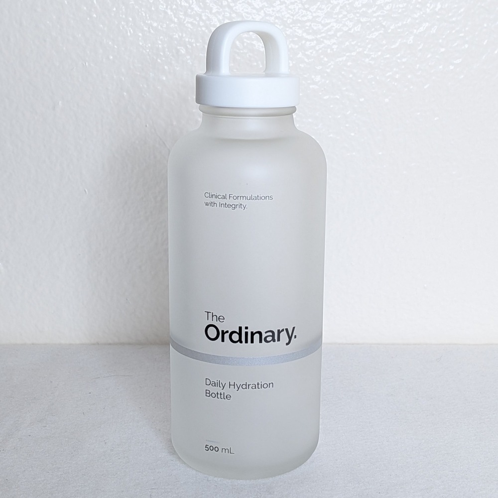 The Ordinary Daily Hydration Frosted Glass 500mL Loop Cap Water Bottle